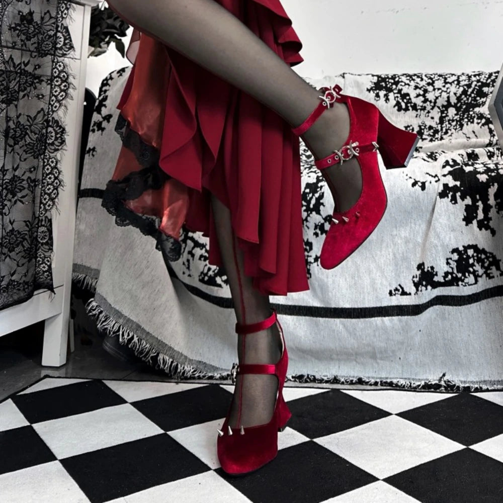 Godivana Pointed High Heel Shoes