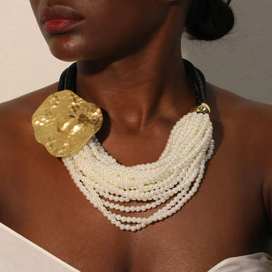 Statement Vintage Pearls Necklace