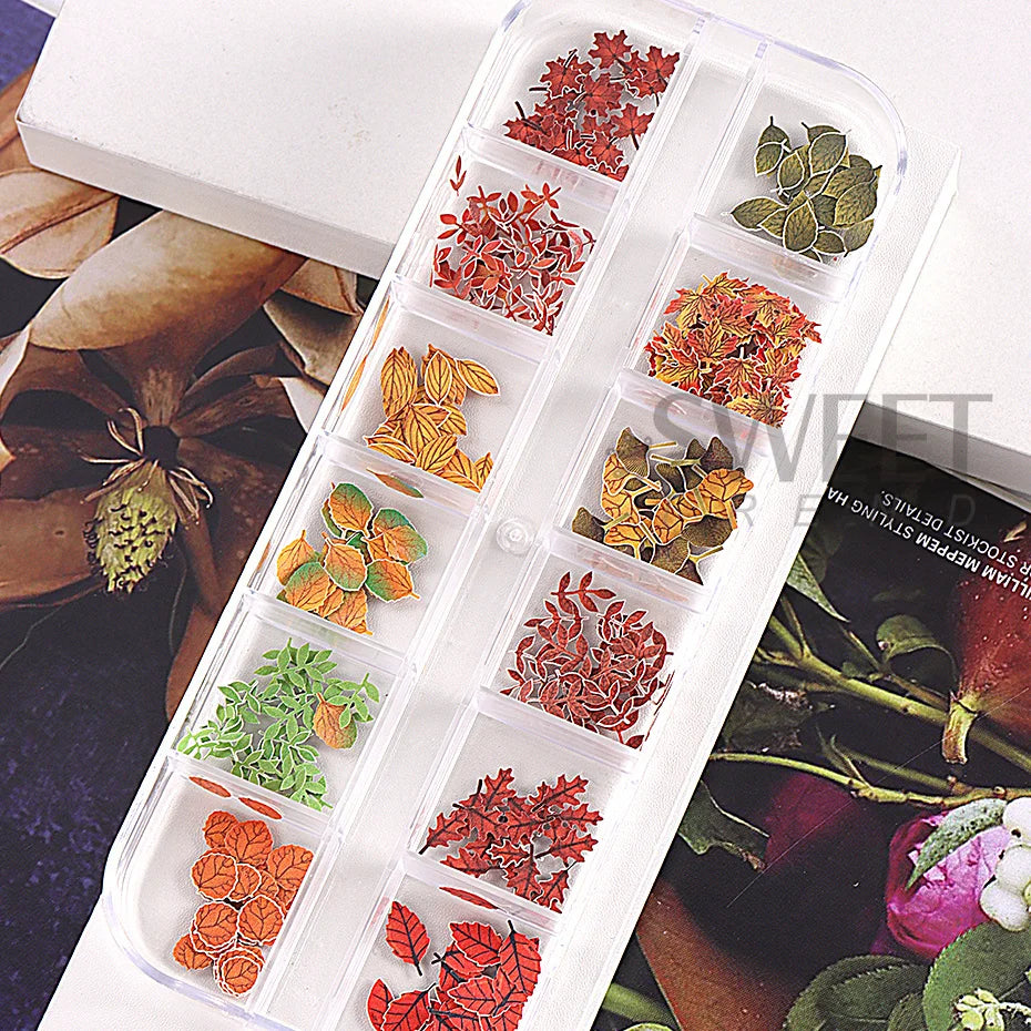 12 Grids Autumn Faux Maple Leaves