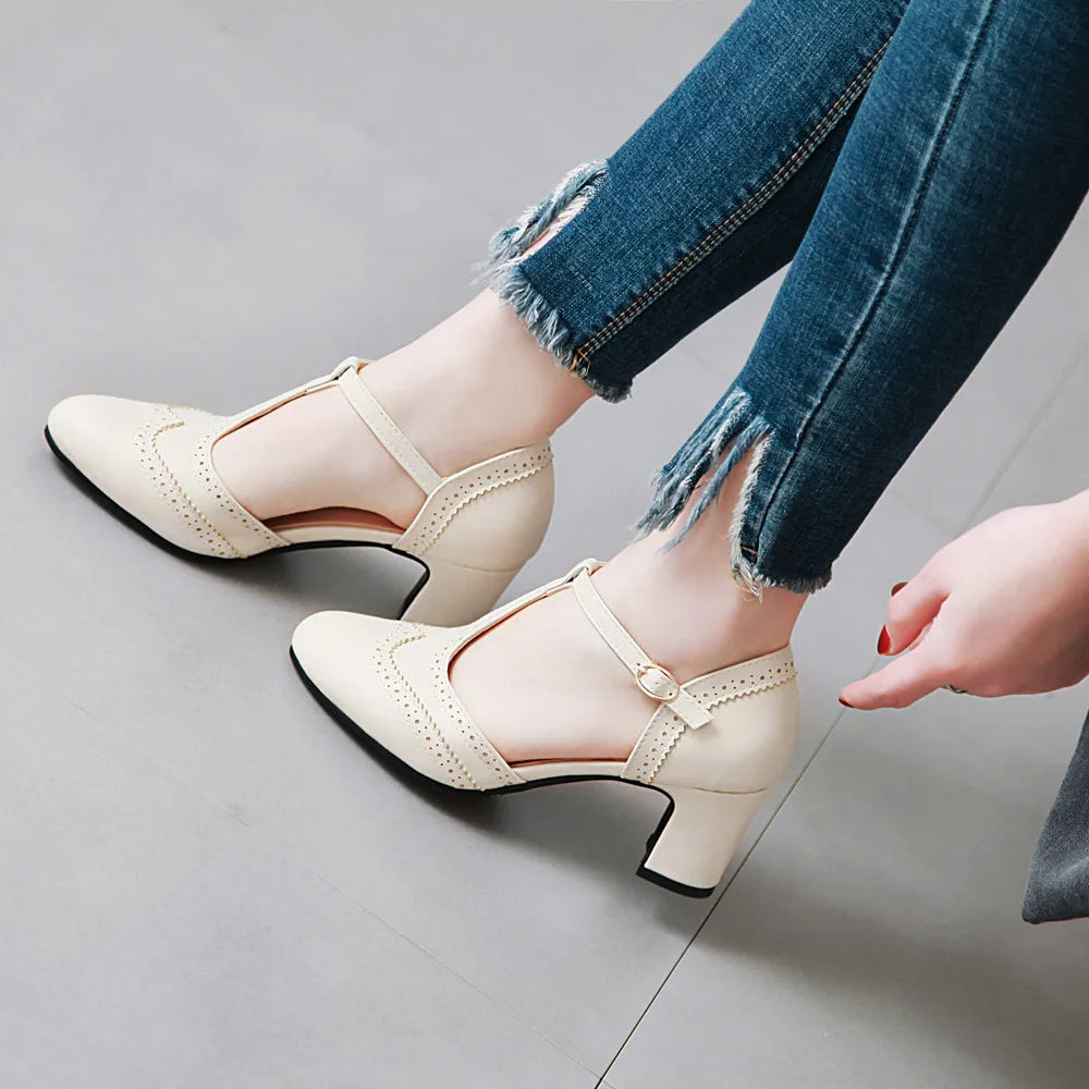 Vintage PU Leather Rome Style Heels