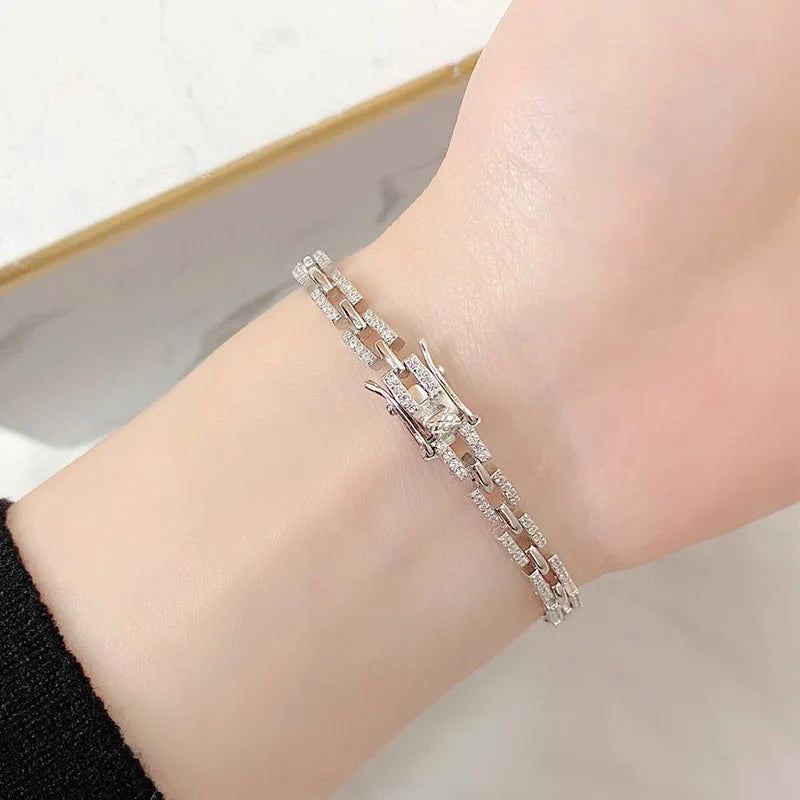 EWYA Luxury Designer Tank Chain Moissanite Bracelet