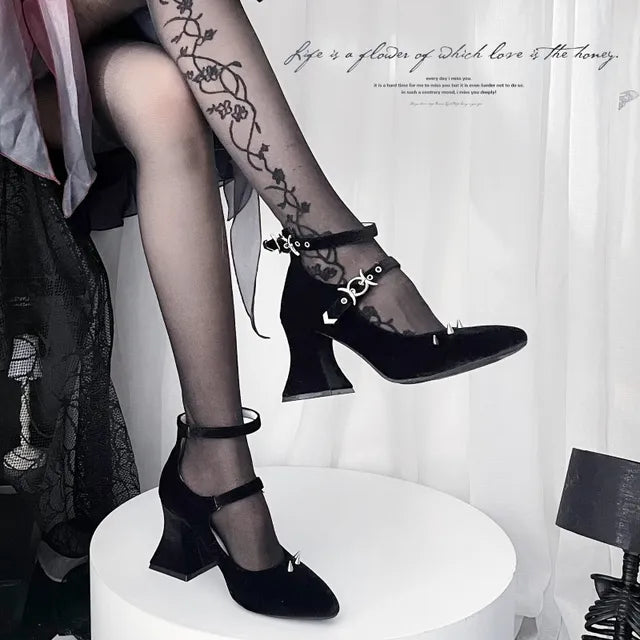 Godivana Pointed High Heel Shoes
