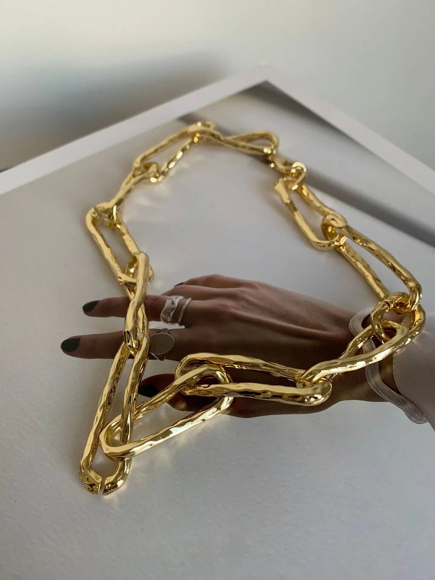 Retro Gold-plated Short Necklace