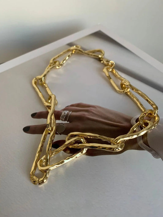 Retro Gold-plated Short Necklace
