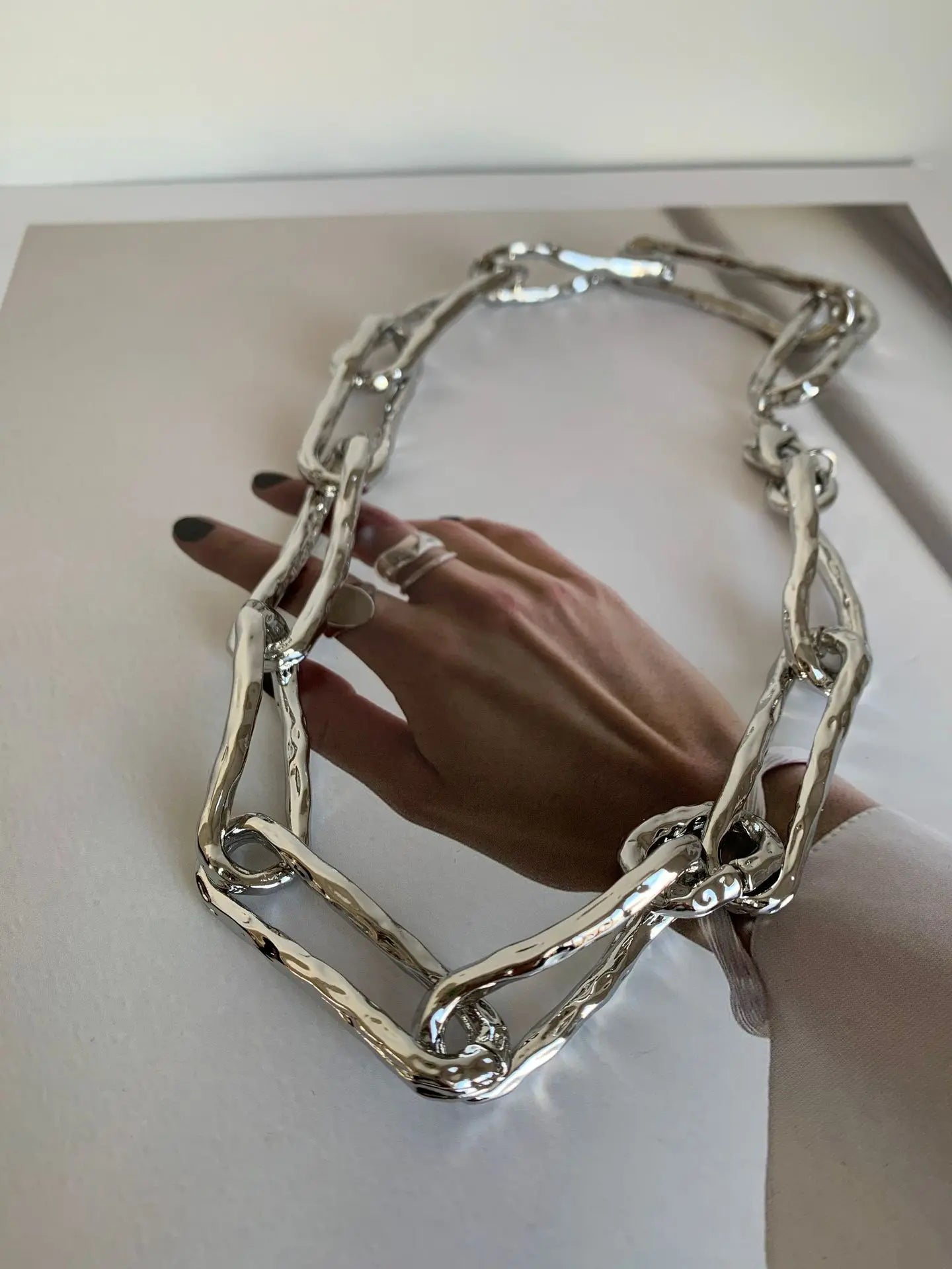 Retro Gold-plated Short Necklace