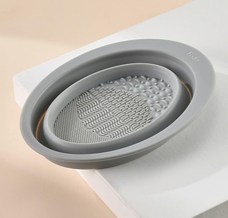 Silicone Cosmetic Makeup Brush Cleaning Pad Board - your-beauty-matters