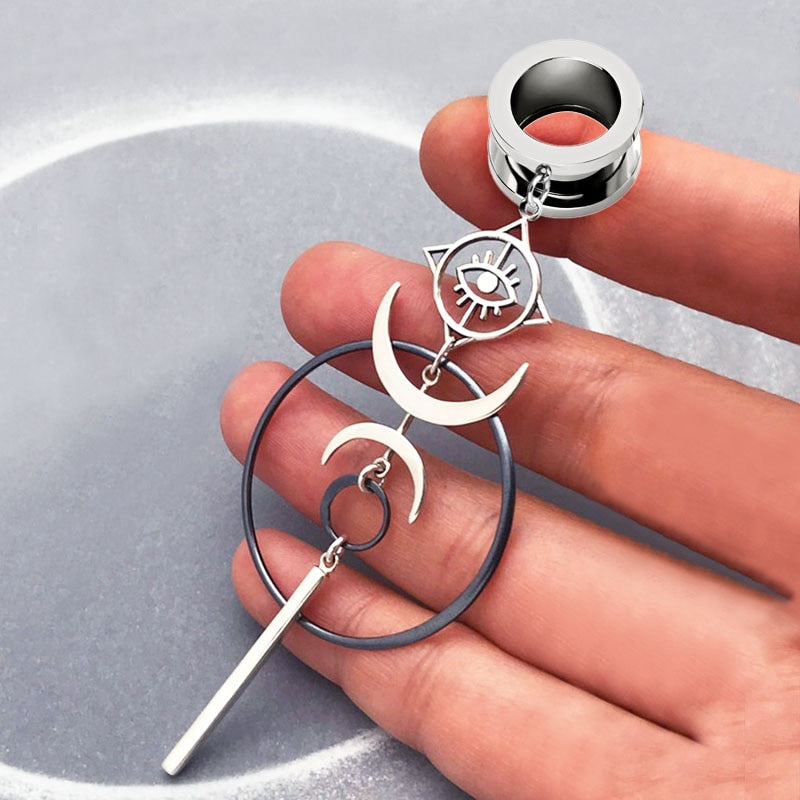 2PCS Crescent Moon Devil's Eye Circle Stainless Steel Ear Plugs