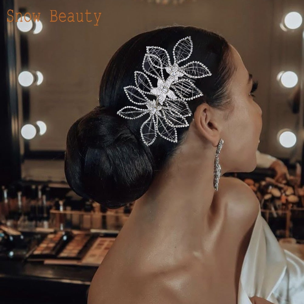 A511 Silver and Rhinestone Wedding Comb