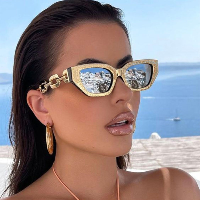 Vintage Cat Eye with Small Gold Metal Chain
