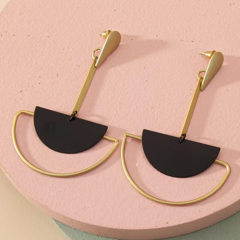 Voikukka Geometric Pendant Hollow Earrings