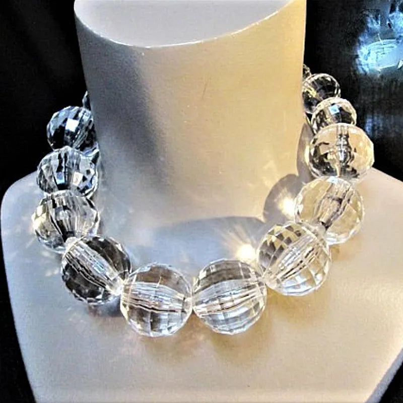 FishSheep Statement Clear Big Acrylic Ball Choker