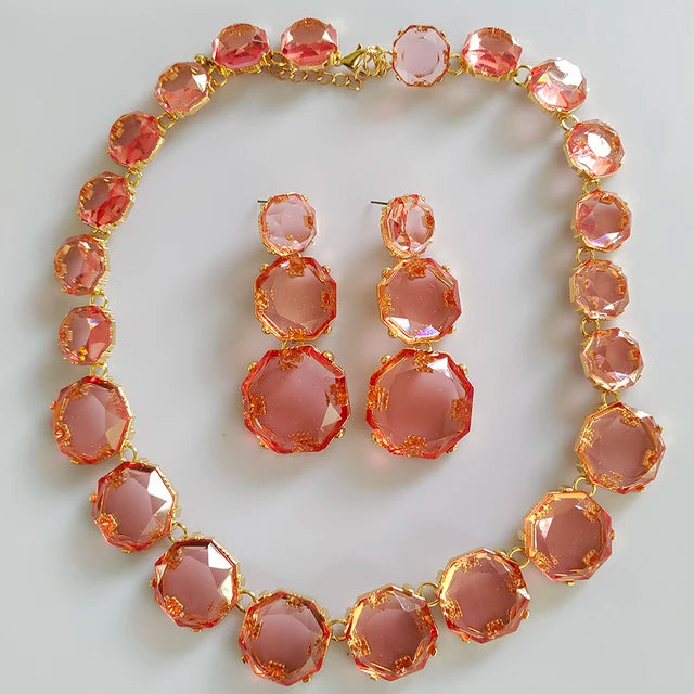 ZA Fashion Transparent Resin Large Collar Choker Necklace
