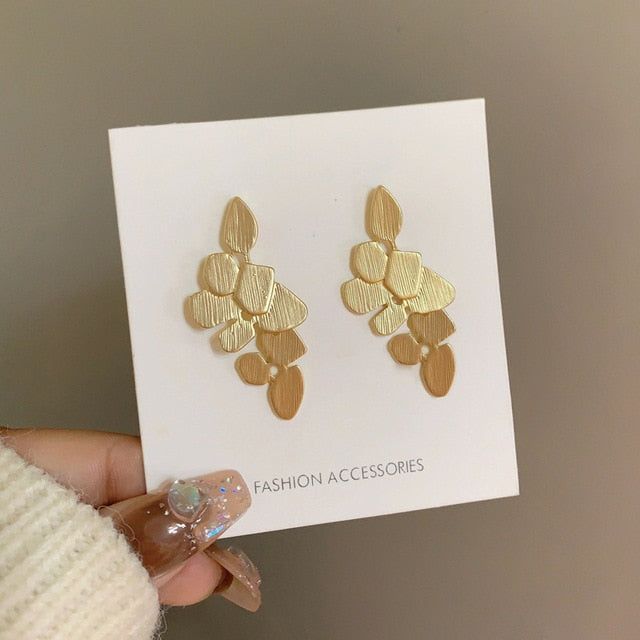 Irregular Metal Pendant Earrings