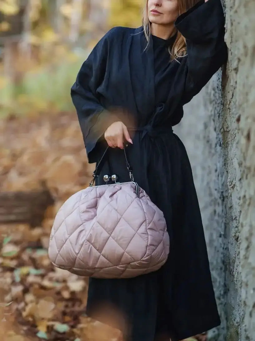 LOST IN VINTAGE Powder Pink Purse