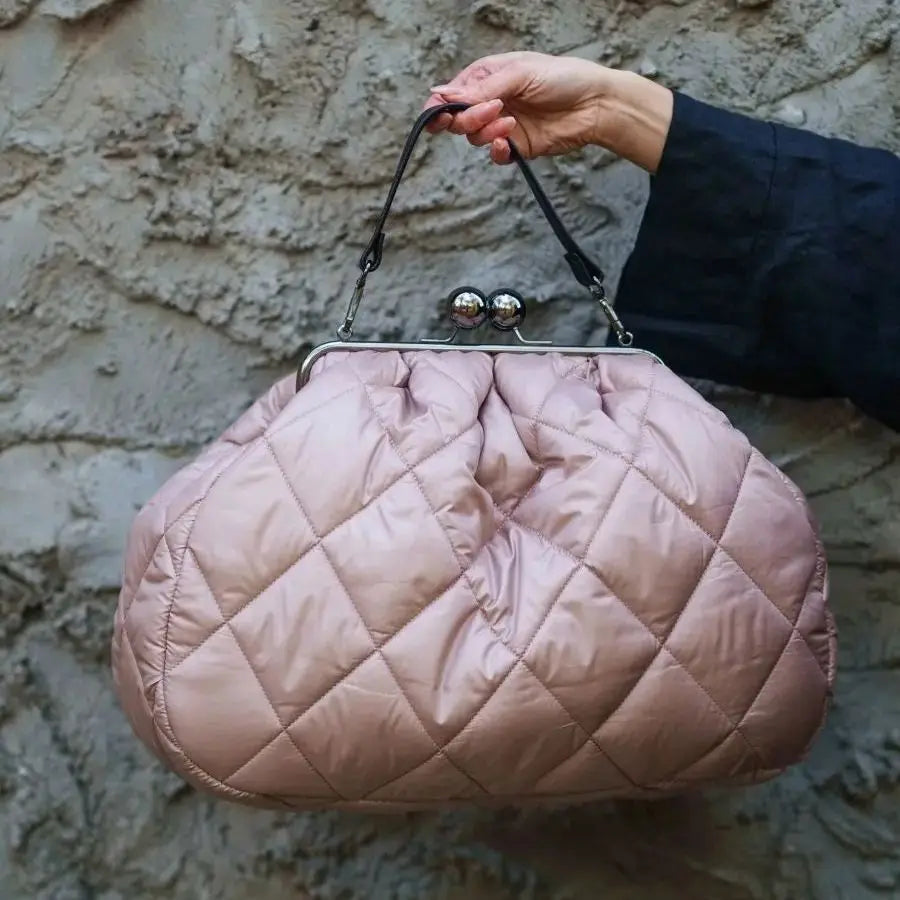 LOST IN VINTAGE Powder Pink Purse