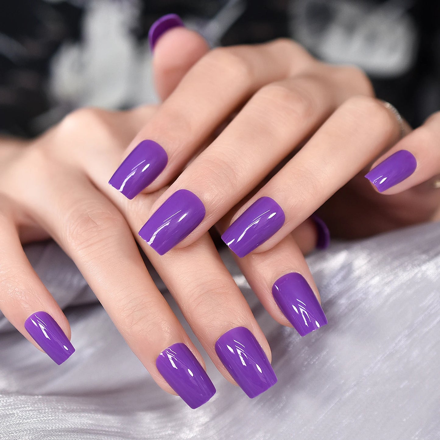 Glossy Press On Nails