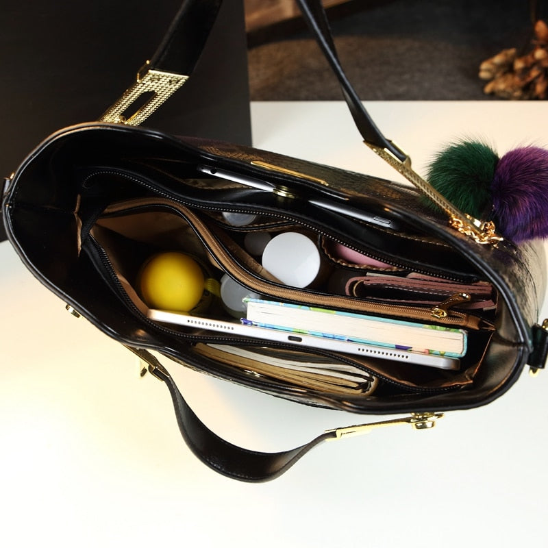 Luxury Cowhide Leather Chain Serpentine portable Tote Handbag