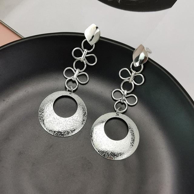 MANILAI Irregular Metal Stud Earrings